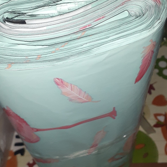 30 Poly mailers. Size 10x13 flamingo print. - Picture 6 of 8